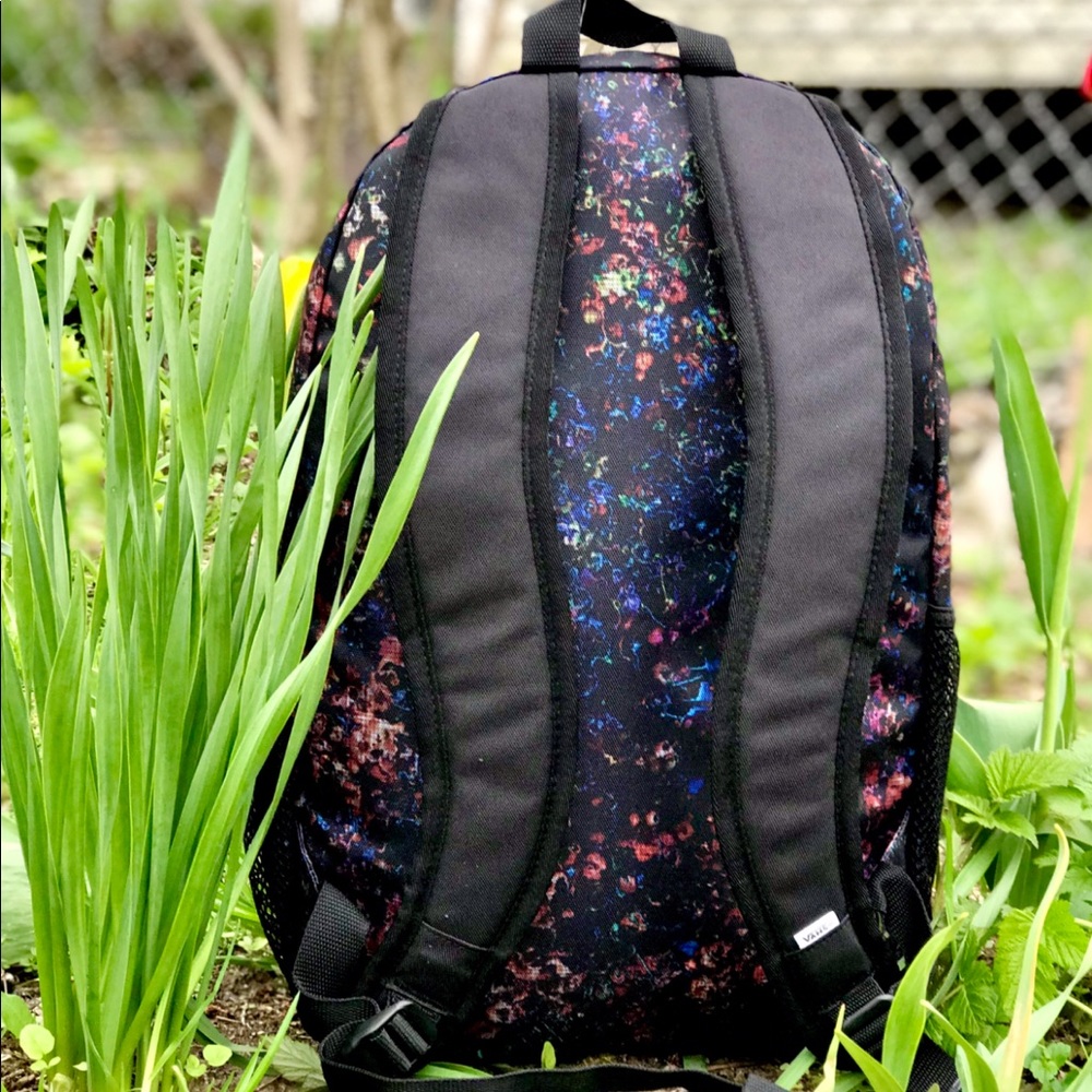 Last! NWT Vans Alumni Galaxy 3P Alumni Backpack - Picture 4 of 8